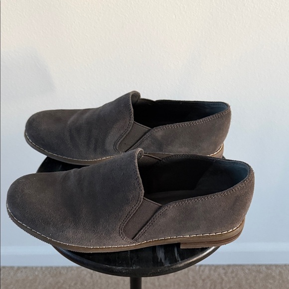 Franco Sarto Women’s Gray Suede Loafers - Picture 7 of 9